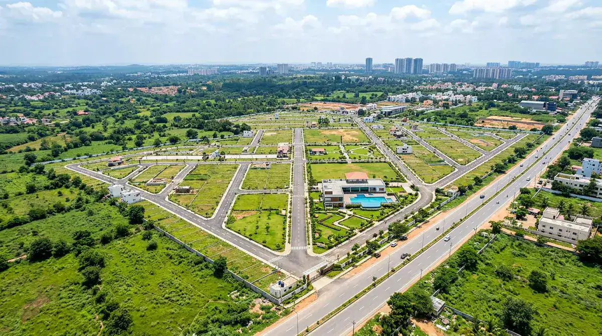 Aerial layout of KNS District 30